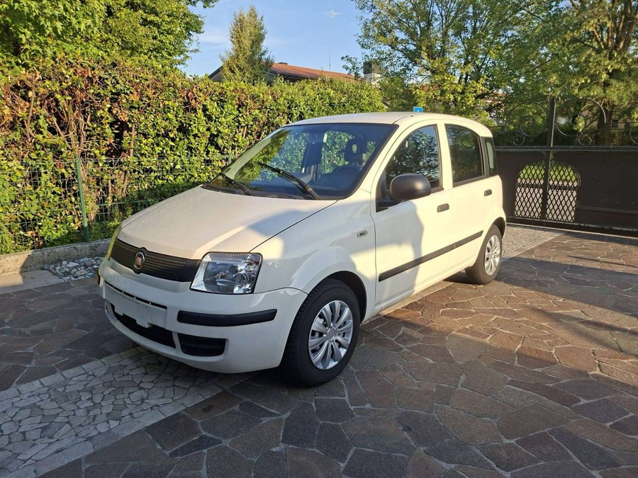 Fiat Panda bianca